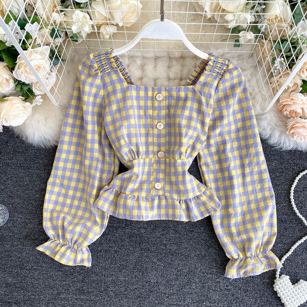 Ruuduline naiste retrosärk kandilise dekoltee ja nööpidega