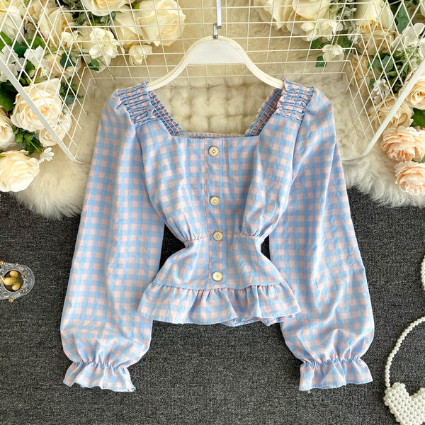 Ruuduline naiste retrosärk kandilise dekoltee ja nööpidega