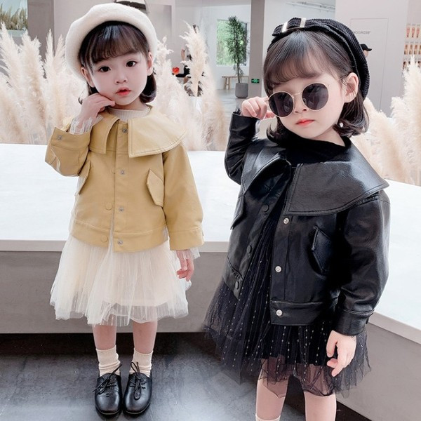 Μοντέρνο παιδικό μπουφάν από οικολογικό δέρμα με κουμπιά και τσέπες