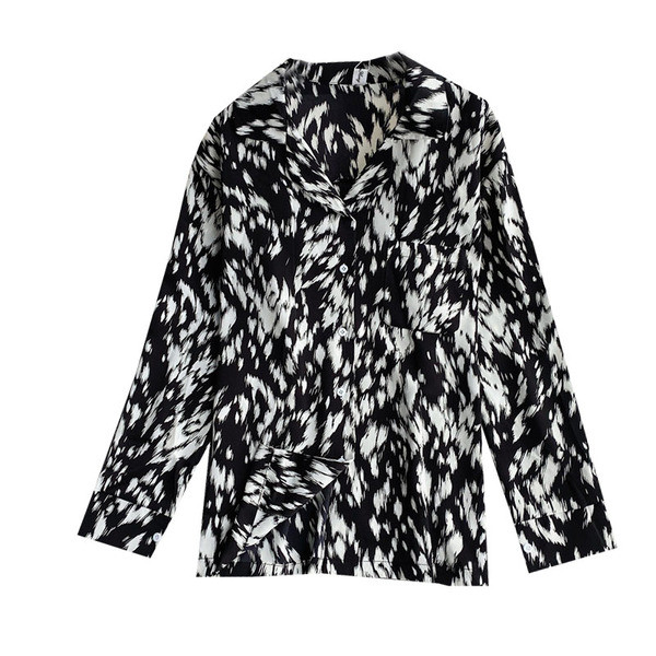 Moodne kahevärviline tasku ja nööpidega naiste särk