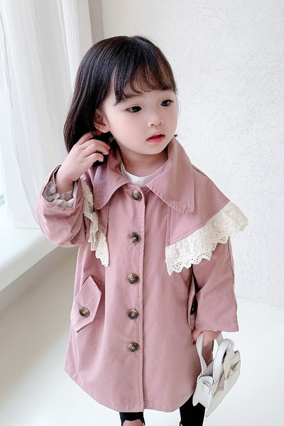 Φθινοπωρινό παιδικό μπουφάν για κορίτσια με κλασικό κολάρο και δαντέλα