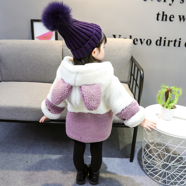 Gyerek kabát hímzéssel és 3D elemekkel lányoknak