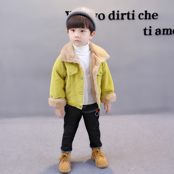 Fiúk napi zsebes gyerekkabát