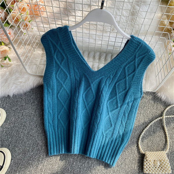 Γυναικεία  μπλούζα με φαρδύ λουράκι και λαιμόκοψη