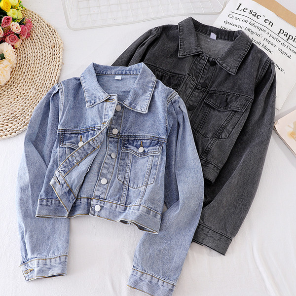 Jacheta casual de dama din denim cu nasturi si buzunare in albastru si negru