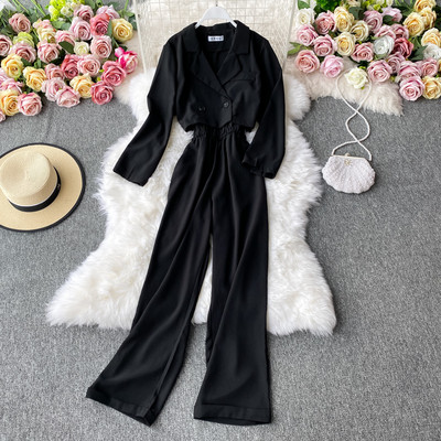 Moodne naiste komplekt kombinesoonist ja jakist