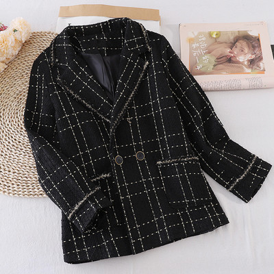 Naiste moodne pikkade varrukate ja taskutega valge ja must jakk