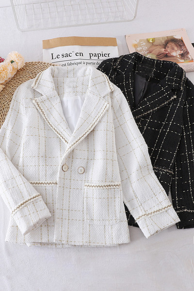 Naiste moodne pikkade varrukate ja taskutega valge ja must jakk