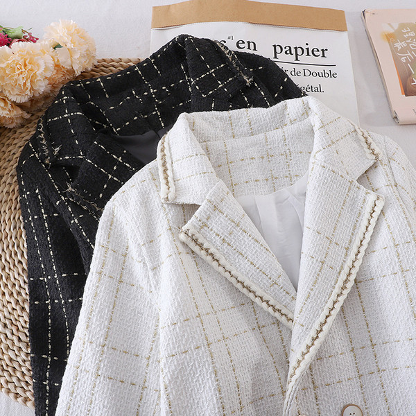 Naiste moodne pikkade varrukate ja taskutega valge ja must jakk