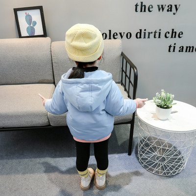 Χειμερινό παιδικό μπουφάν για κορίτσια με κουκούλα και έγχρωμη εκτύπωση