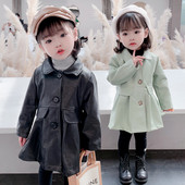 Palton modern pentru copii cu nasturi pentru fete