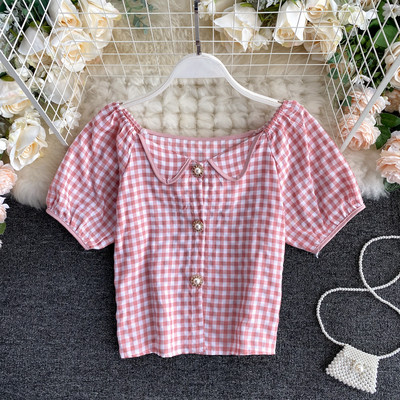 Rövid ujjú, gyöngygombos női ing