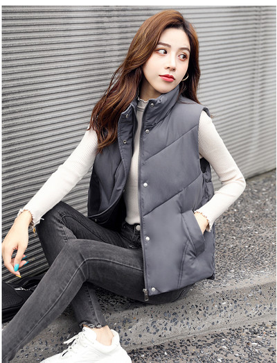 Γυναικείο γιλέκο casual με ψηλό γιακά και τσέπες