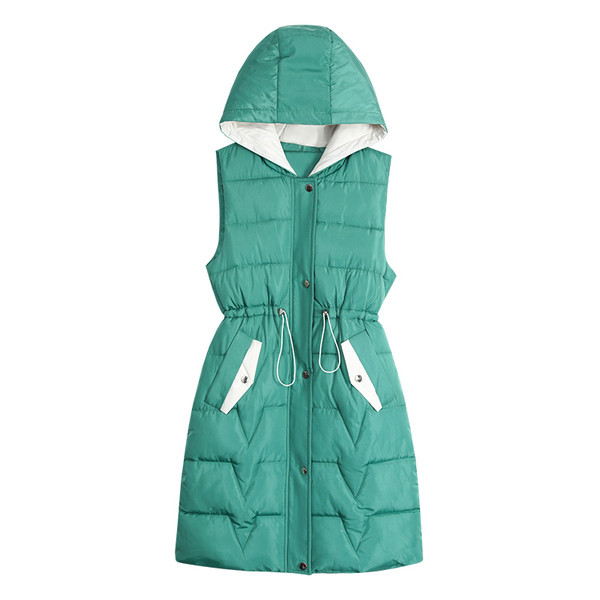 Jauns sieviešu vestes modelis ar kabatām un saitēm jostasvietā