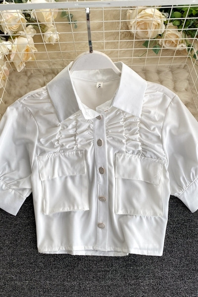 Naiste taskute ja klassikalise kraega särk