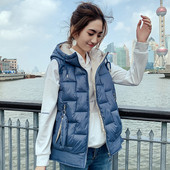 Γυναικείο αθλητικό γιλέκο με κουκούλα και τσέπες