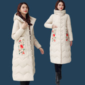 Új modell női hosszú kabát kapucnival és hímzéssel