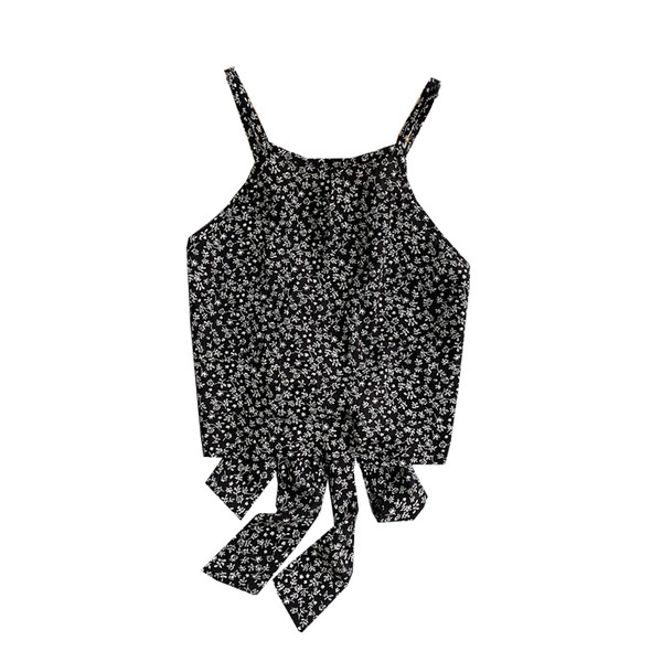 Vékony pántokkal, virágmintás női napi felső