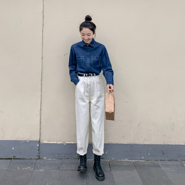 Naiste klassikalise krae, pikkade varrukate ja taskutega teksasärk