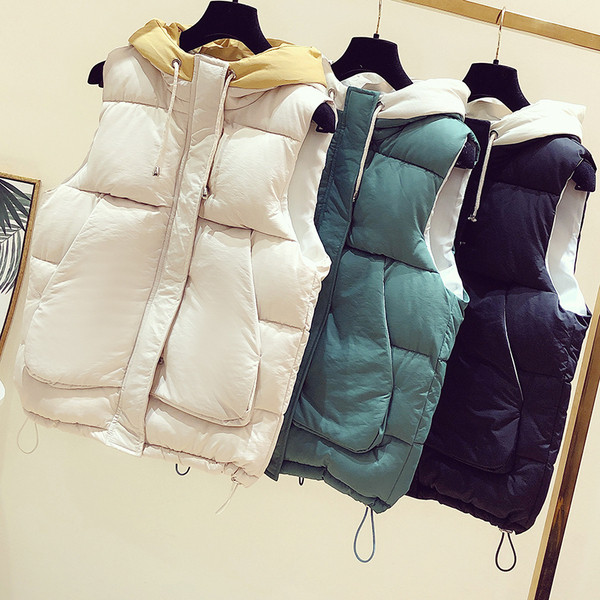 Γυναικείο γιλέκο καθημερινό με κουκούλα και κουμπιά