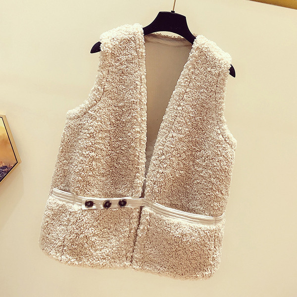 Νέο μοντέλο γυναικείο γιλέκο με κουμπιά