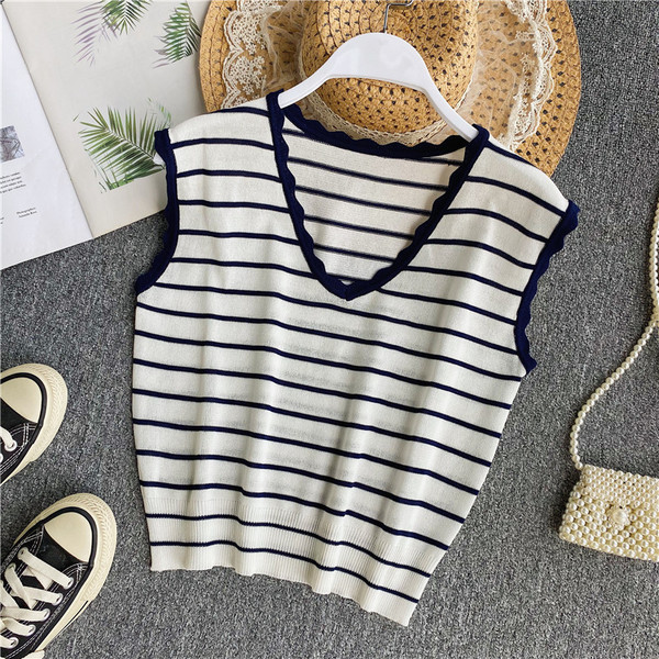 Sieviešu ikdienišķa bikses ar špica kakla izgriezumu