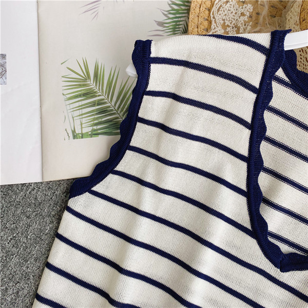 Sieviešu ikdienišķa bikses ar špica kakla izgriezumu