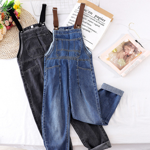 Ležerni traper kombinezon s džepovima