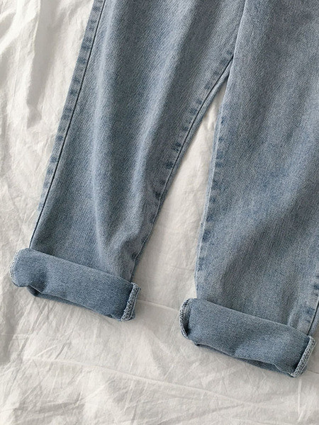 Salopeta de dama din denim cu buzunare si broderie