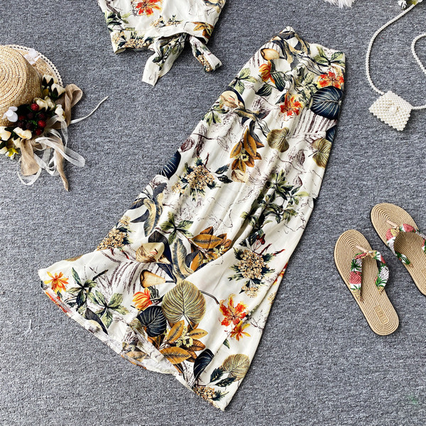 Modern női felső és szoknya szett virágmintával