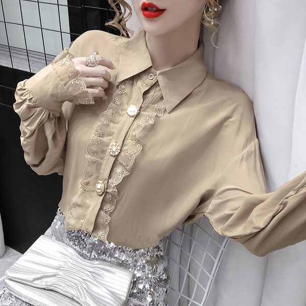 Új modell női ing csipkével és gombokkal