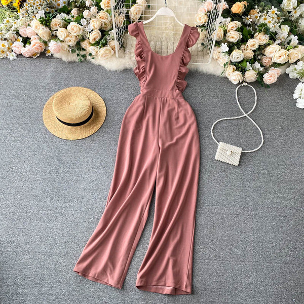 Salopeta de dama moderna cu bucle