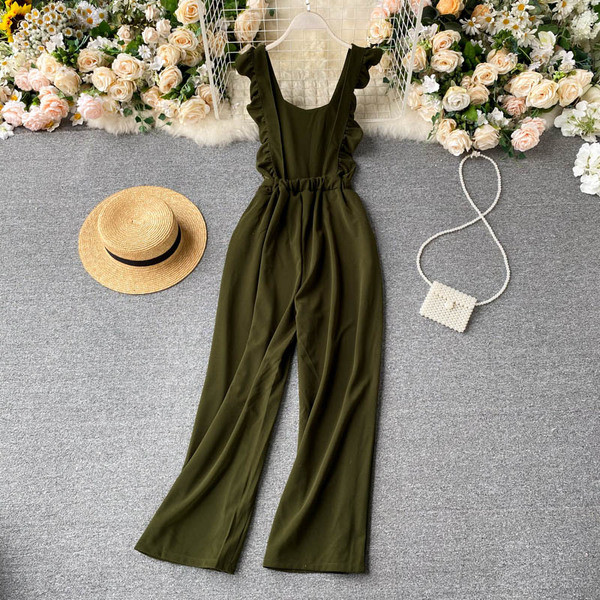 Salopeta de dama moderna cu bucle