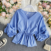 Modern női ing spitz nyakkivágással és nyakkendővel