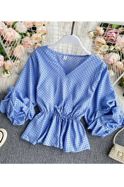 Modern női ing spitz nyakkivágással és nyakkendővel