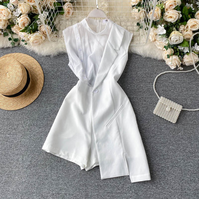 Női aszimmetrikus jumpsuit gombbal