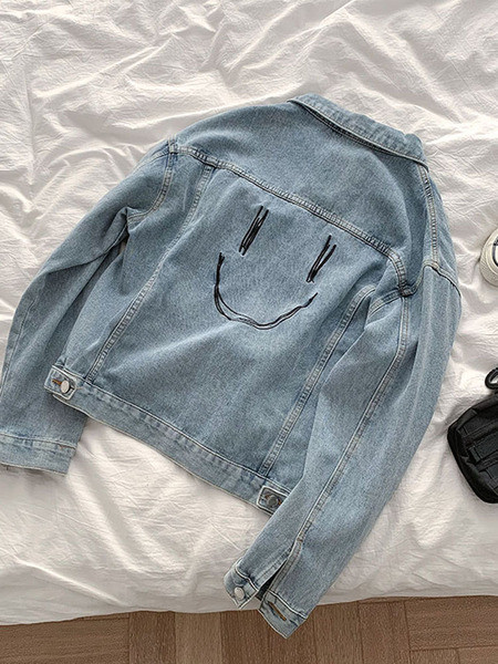 Női alkalmi farmerdzseki klasszikus gallérral és hímzéssel