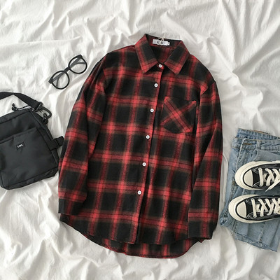 Kockás női ing hosszú ujjal és zsebbel