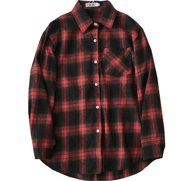 Kockás női ing hosszú ujjal és zsebbel