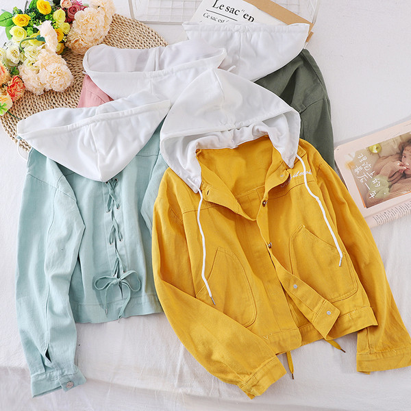 Geaca de dama de toamna cu gluga si cravate