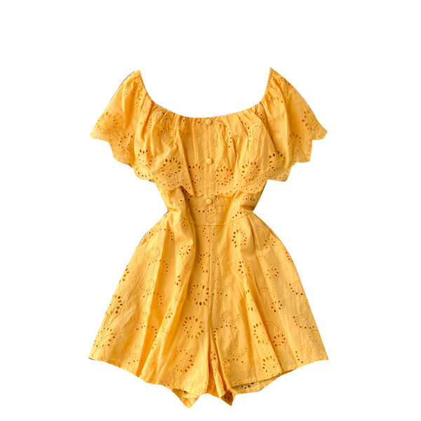 Paadikaelusega ja nööpidega naiste kombinesoon