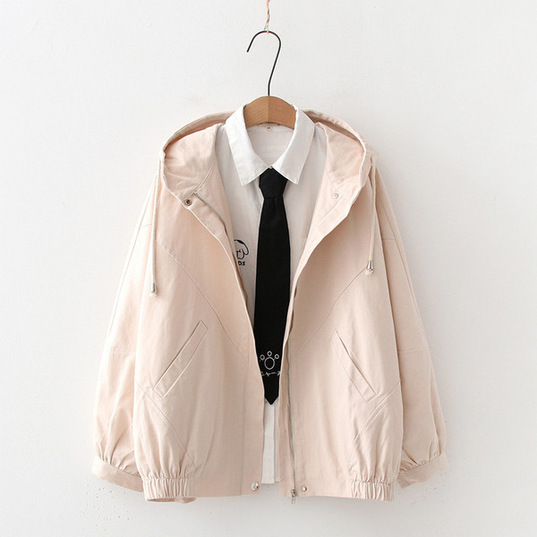 Rózsaszín női tavaszi kabát cipzárral és kapucnival