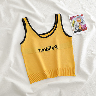 Γυναικεία μπλούζα με οβάλ λαιμόκοψη και επιγραφή