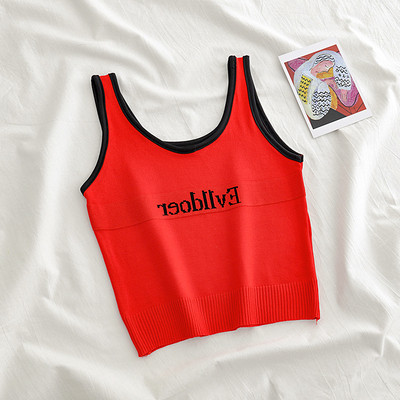 Γυναικεία μπλούζα με οβάλ λαιμόκοψη και επιγραφή