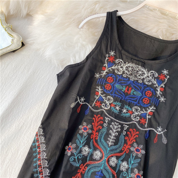 Naiste igapäevane pikk tikandiga topp