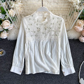 Női alkalmi ing hímzéssel és csipkével