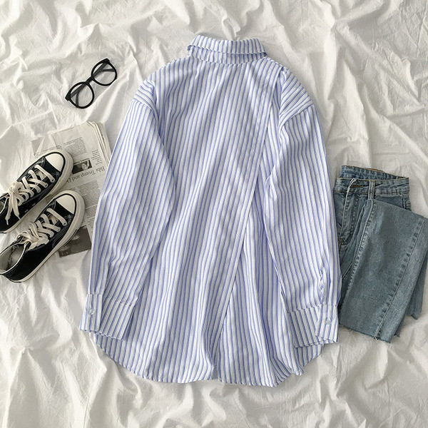 Csíkos női ing klasszikus gallérral