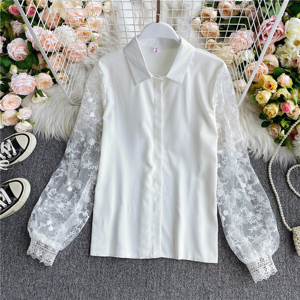 Modern női ing klasszikus gallérral és széles ujjakkal