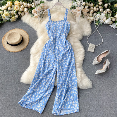 Moderns sieviešu kombinezons ar apdruku un lencēm