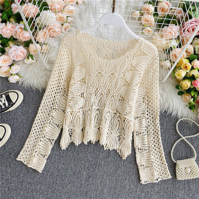 Γυναικεία  πλεκτή μπλούζα με μακριά μανίκια και οβάλ ντεκολτέ